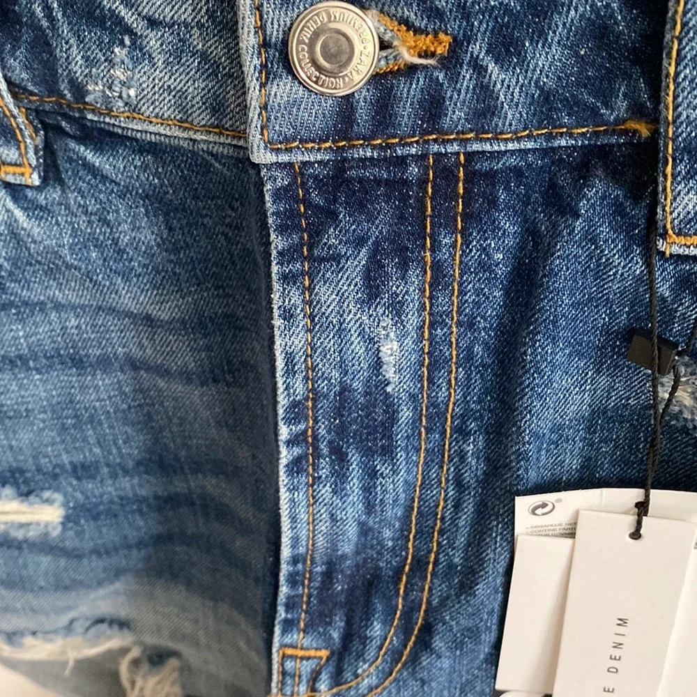 (A6) Zara signature denim The high waist short and Vesti‎ blue, Size 6, NWT